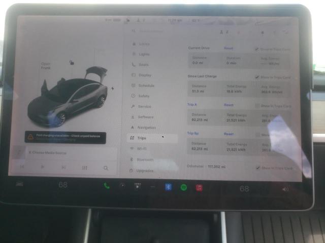 Tesla Model 3 Image 6