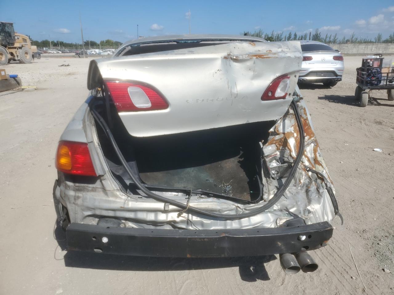 Toyota Corolla Ve Image 10