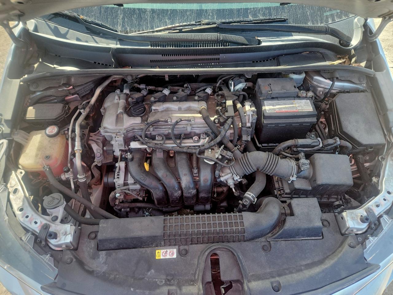 Toyota Corolla Le Image 10