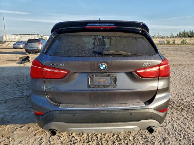 BMW X Series Xdrive28i Image 6