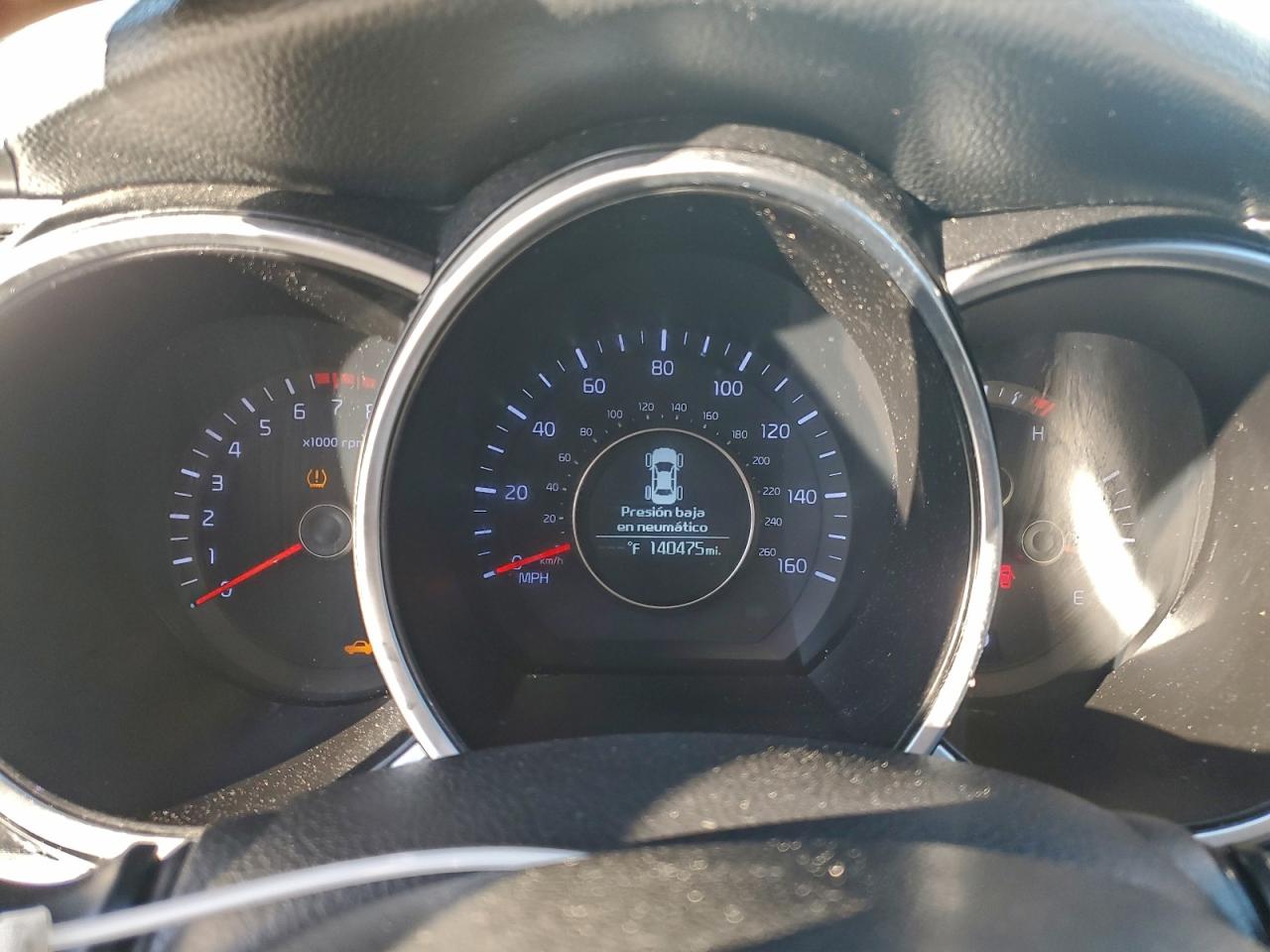 Kia Optima Lx Image 10