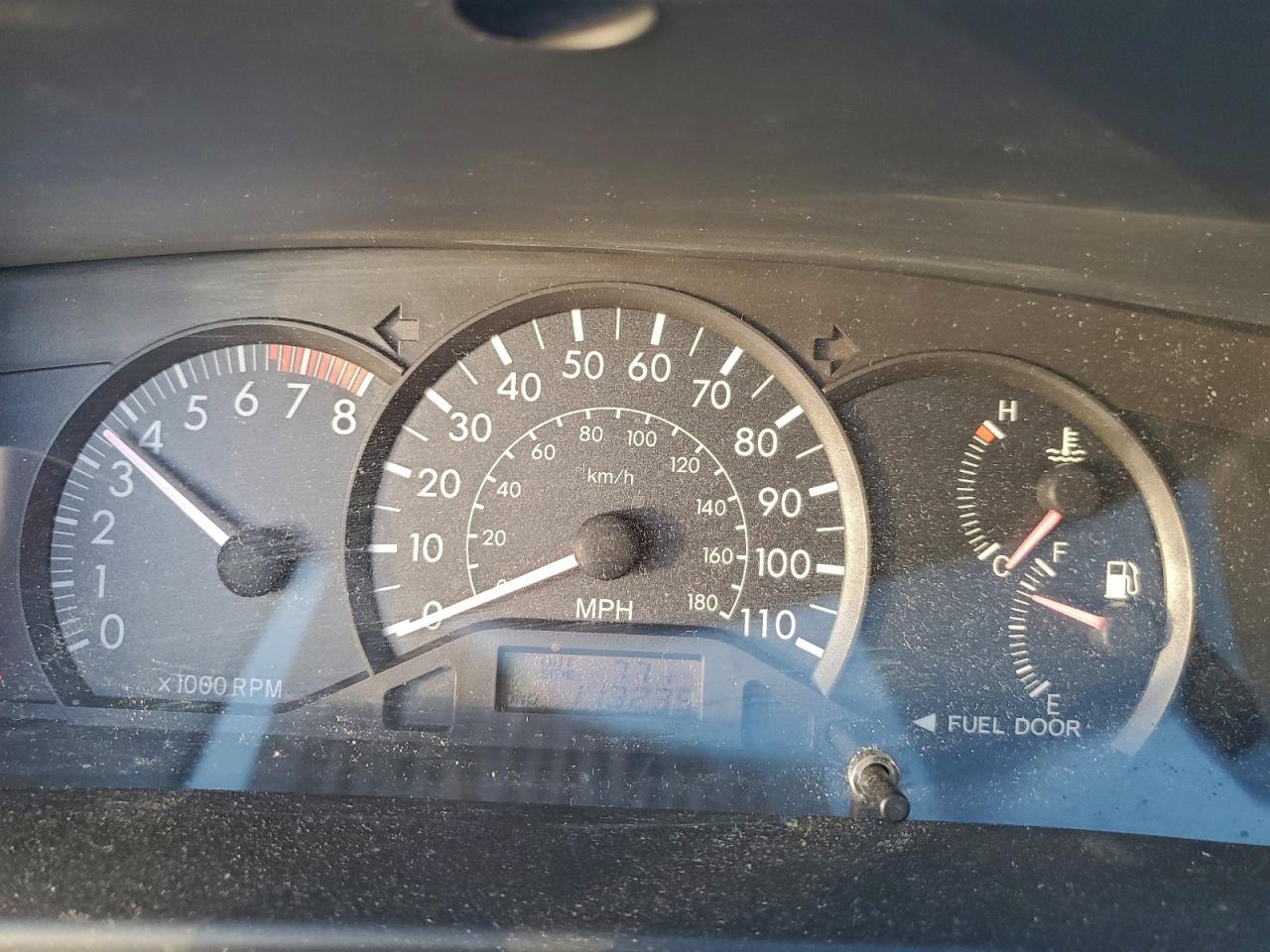 Toyota Corolla Ce Image 9