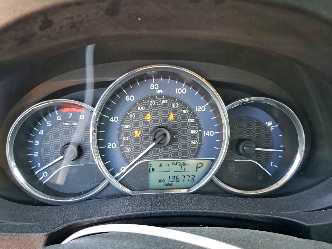 Toyota Corolla L Image 12