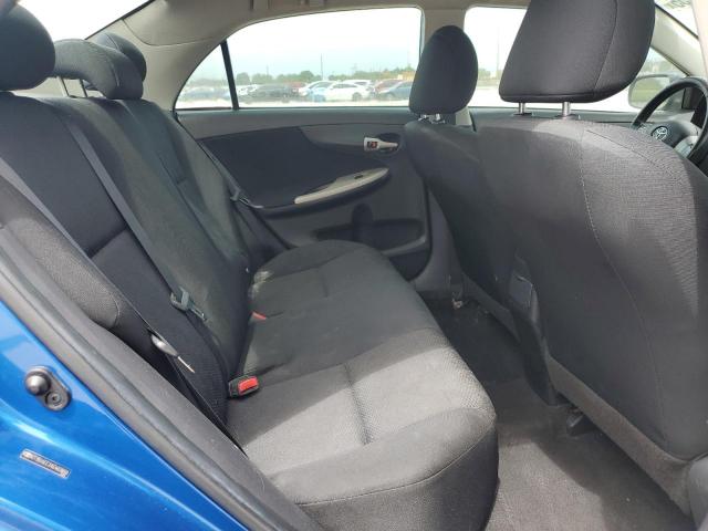 Toyota Corolla Base Image 5