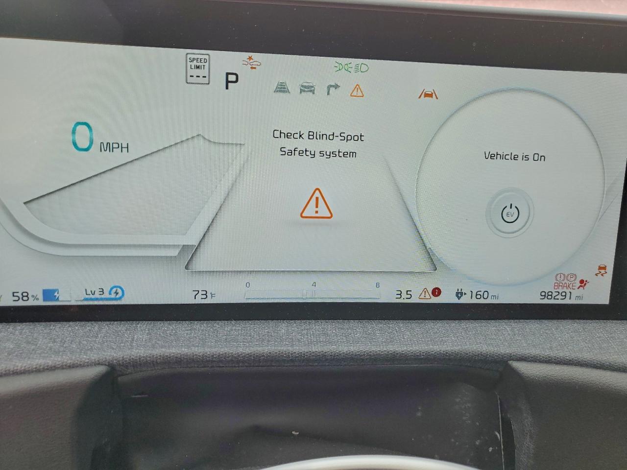 Kia EV6 Light Image 12