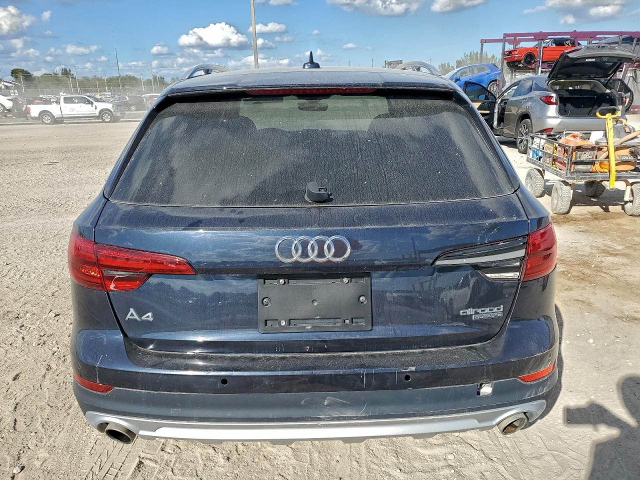 Audi A4 Premium Plus Image 12
