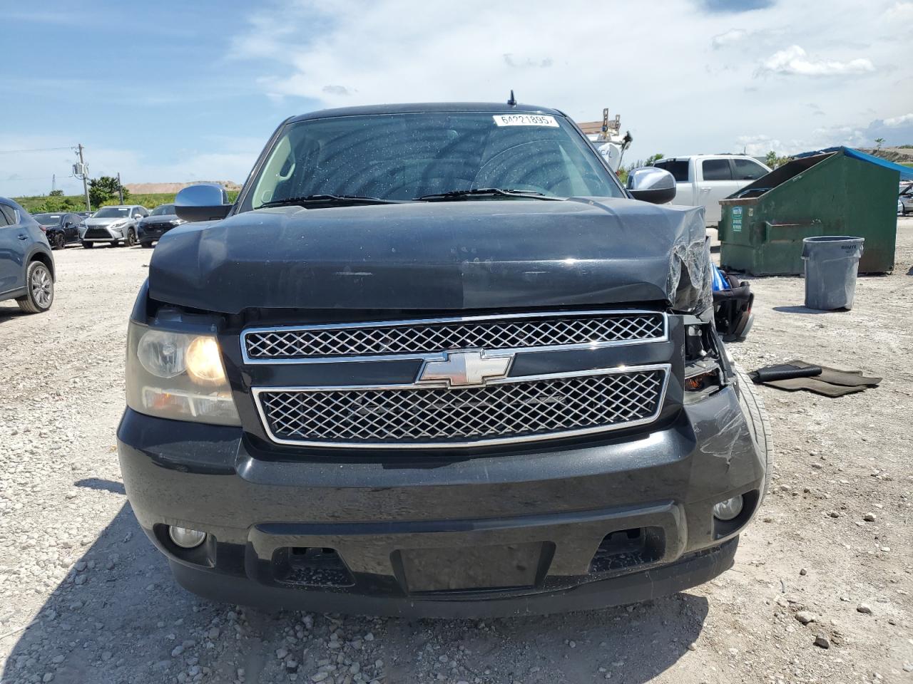 Chevrolet Tahoe C1500 Ls Image 4