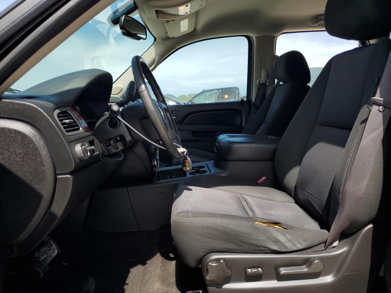 Chevrolet Tahoe C1500 Ls Image 11