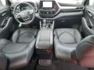 Toyota Highlander L Image 11