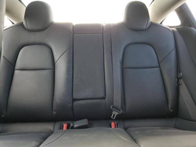 Tesla Model 3 Image 12