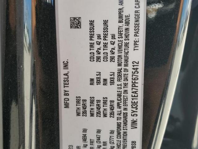 Tesla Model 3 Image 7