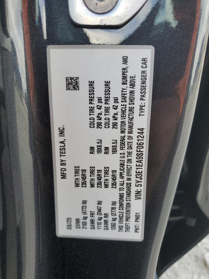 Tesla Model 3 Image 10