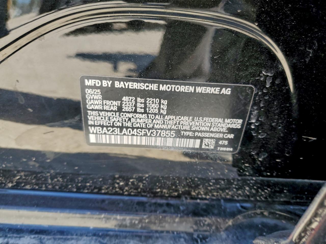 BMW 3 Series Image 12