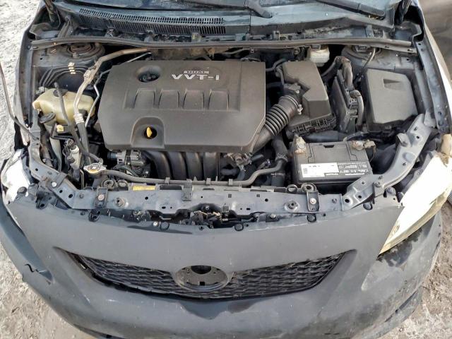 Toyota Corolla Base Image 10