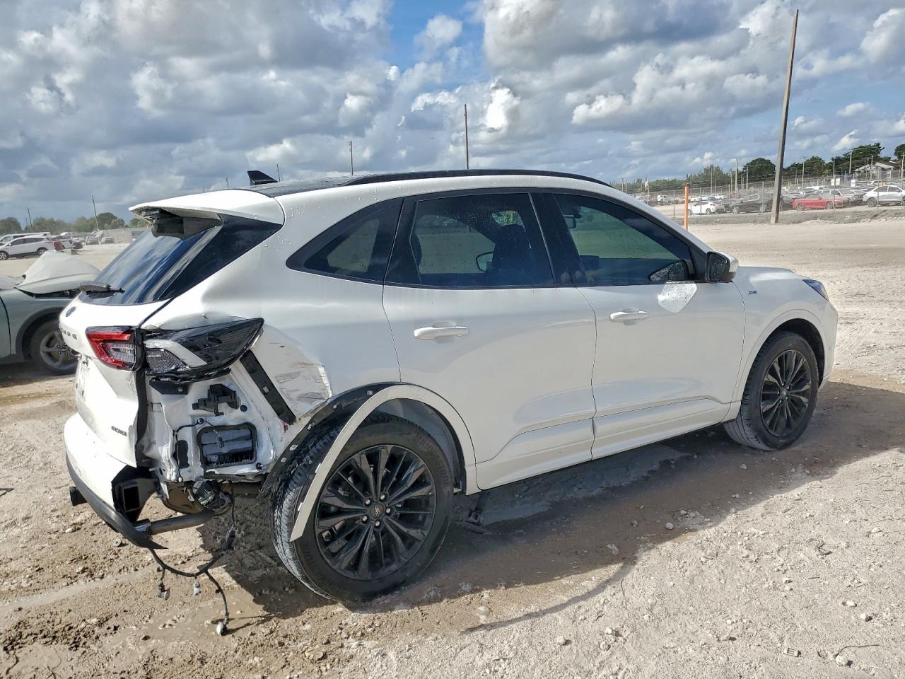 Ford Escape St Line Elite Image 9