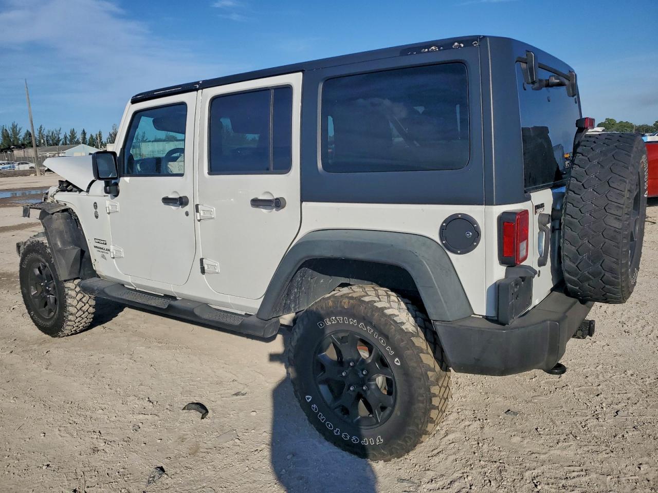 Jeep Wrangler Sport Image 6
