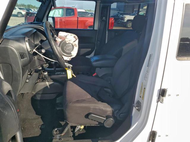 Jeep Wrangler Sport Image 12