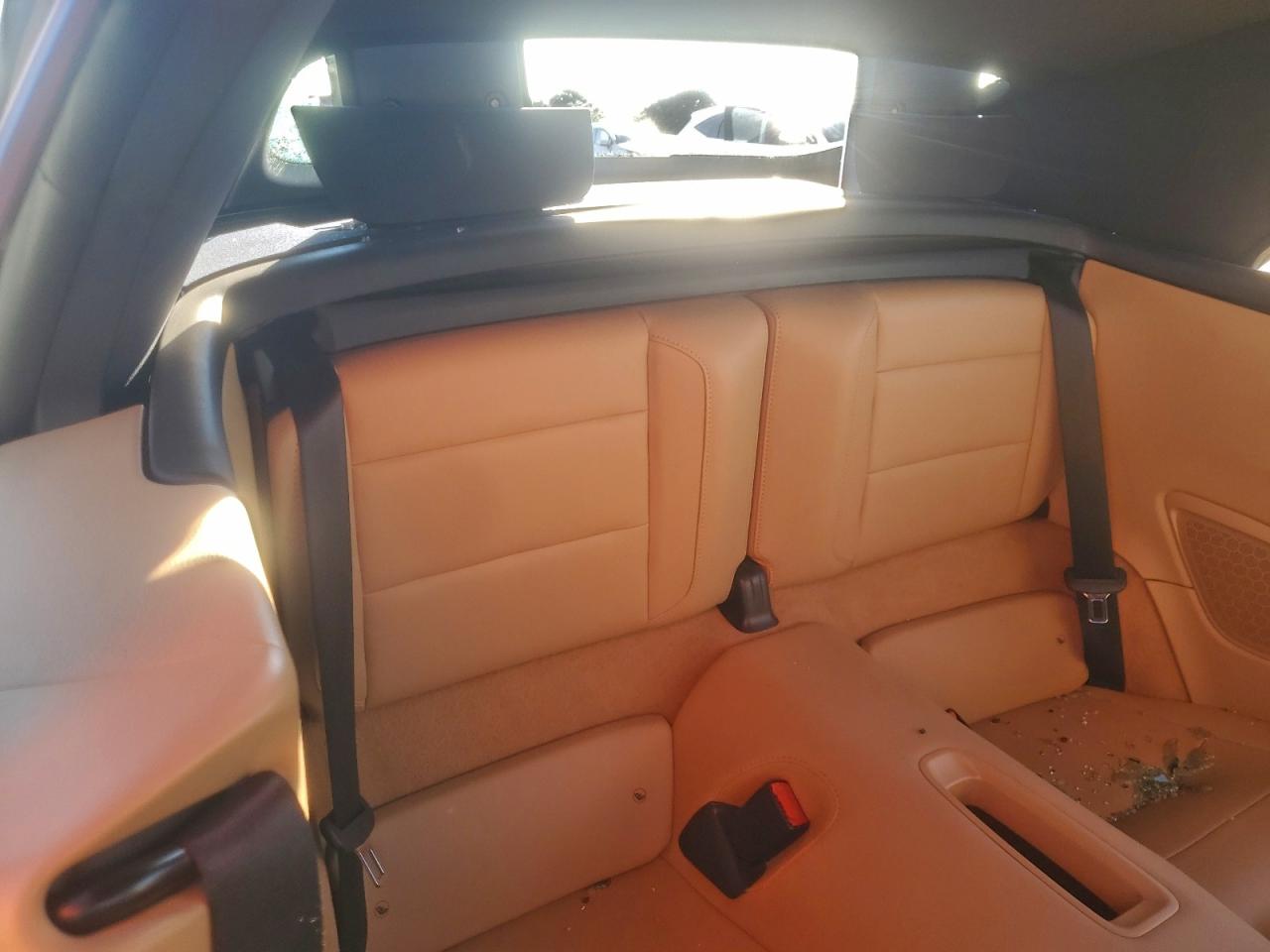 Porsche 911 Carrera S Image 8