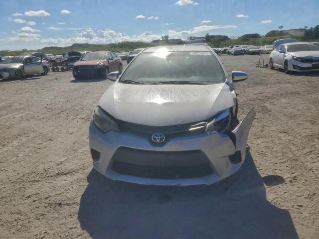 Toyota Corolla L Image 8