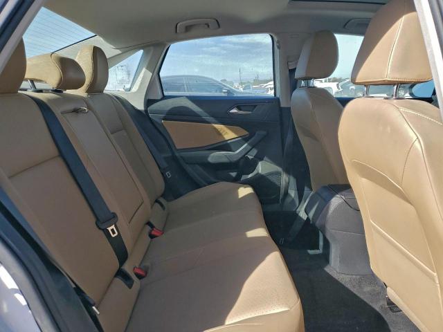 Volkswagen Jetta Sel Image 4