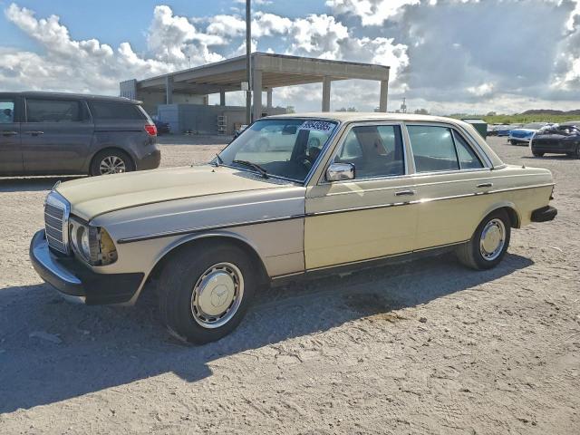  Salvage Mercedes-Benz 300-Class