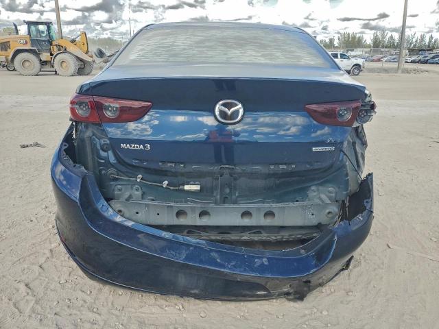 Mazda 3 Preferred Image 8