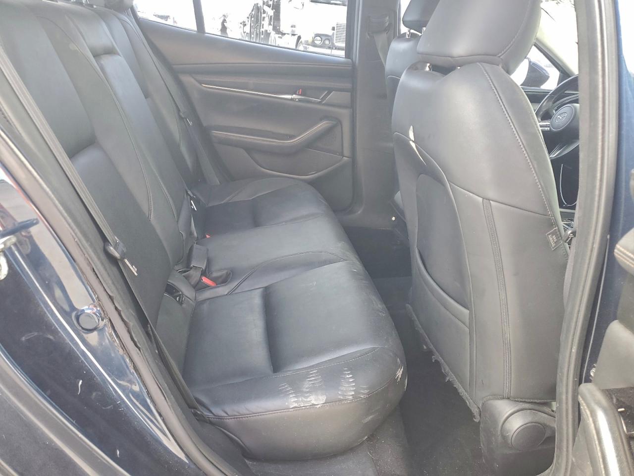 Mazda 3 Preferred Image 12