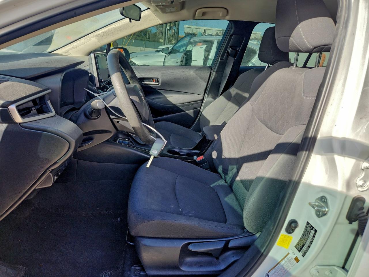 Toyota Corolla Le Image 7