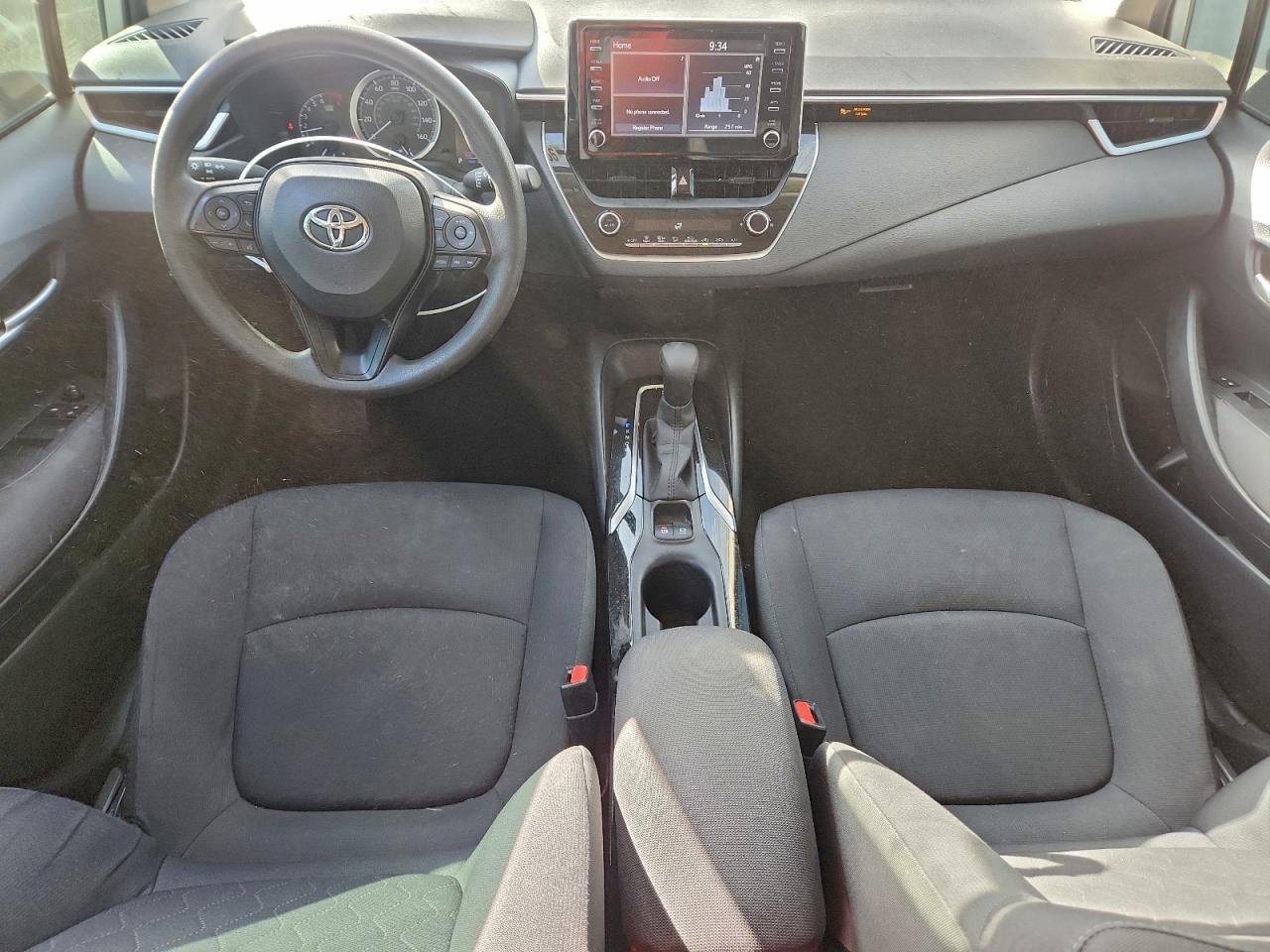 Toyota Corolla Le Image 4