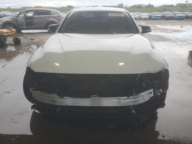 BMW 3 Series I Image 8