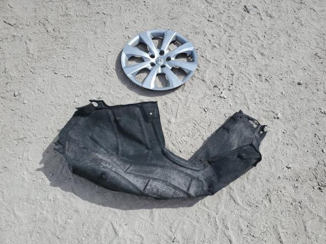 Toyota Corolla Le Image 13