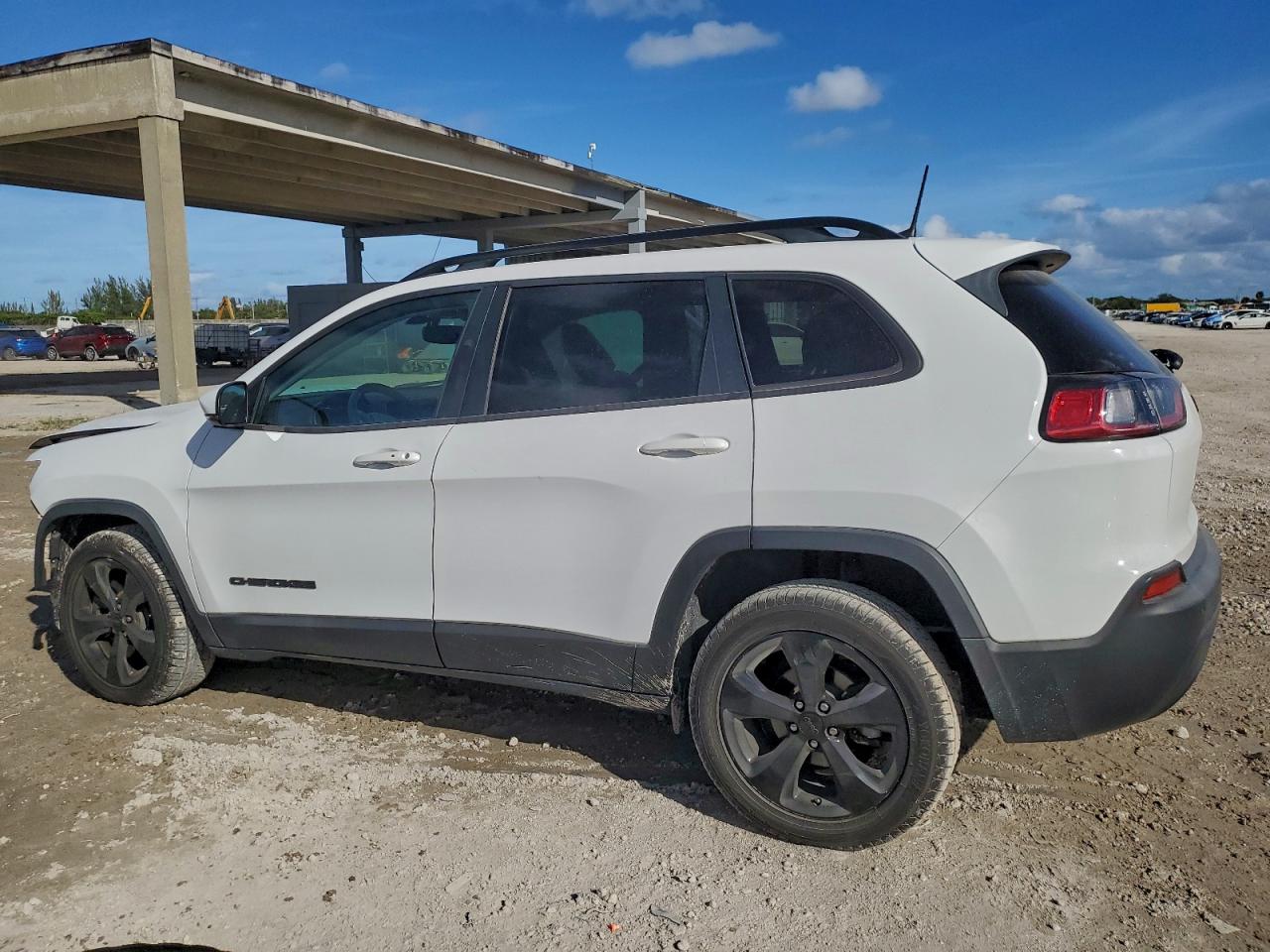 Jeep Grand Cherokee Latitude Plus Image 13