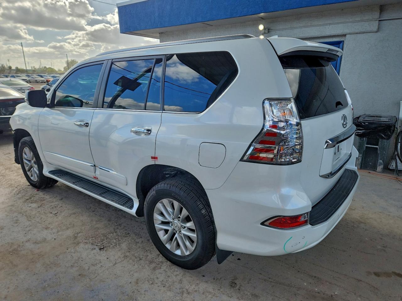 Lexus Gx 460 Image 11
