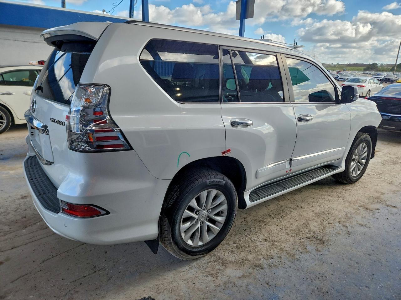 Lexus Gx 460 Image 2
