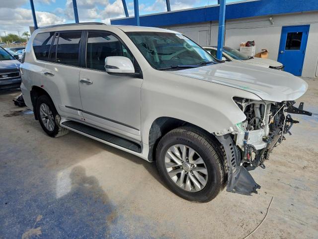 Lexus Gx 460 Image 3