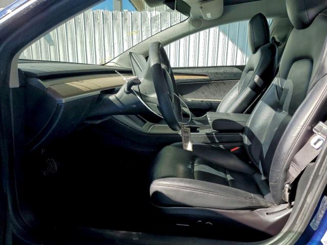 Tesla Model 3 Image 8